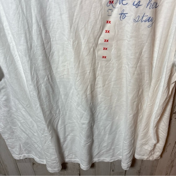Old navy graphic t shirt women's size 3X Love Is Here To Stay - Picture 9 of 15